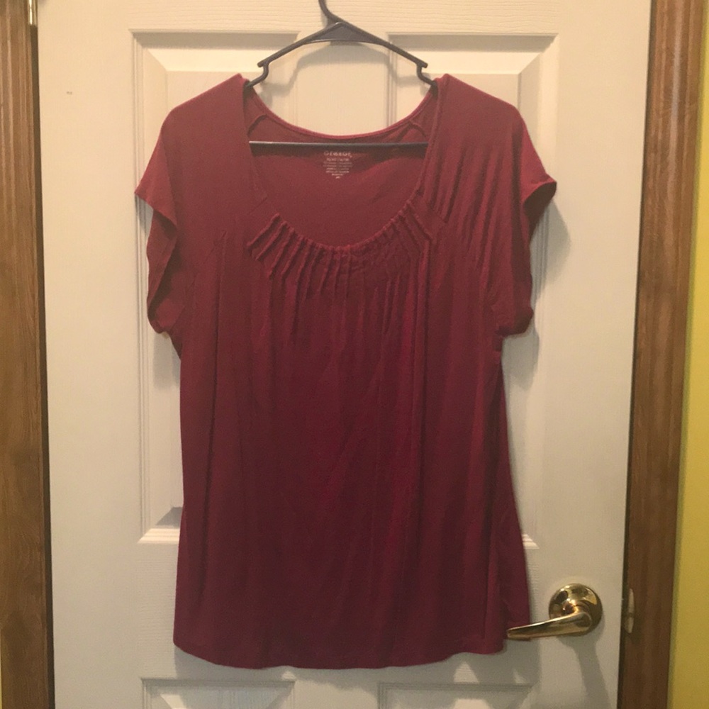 Plum top